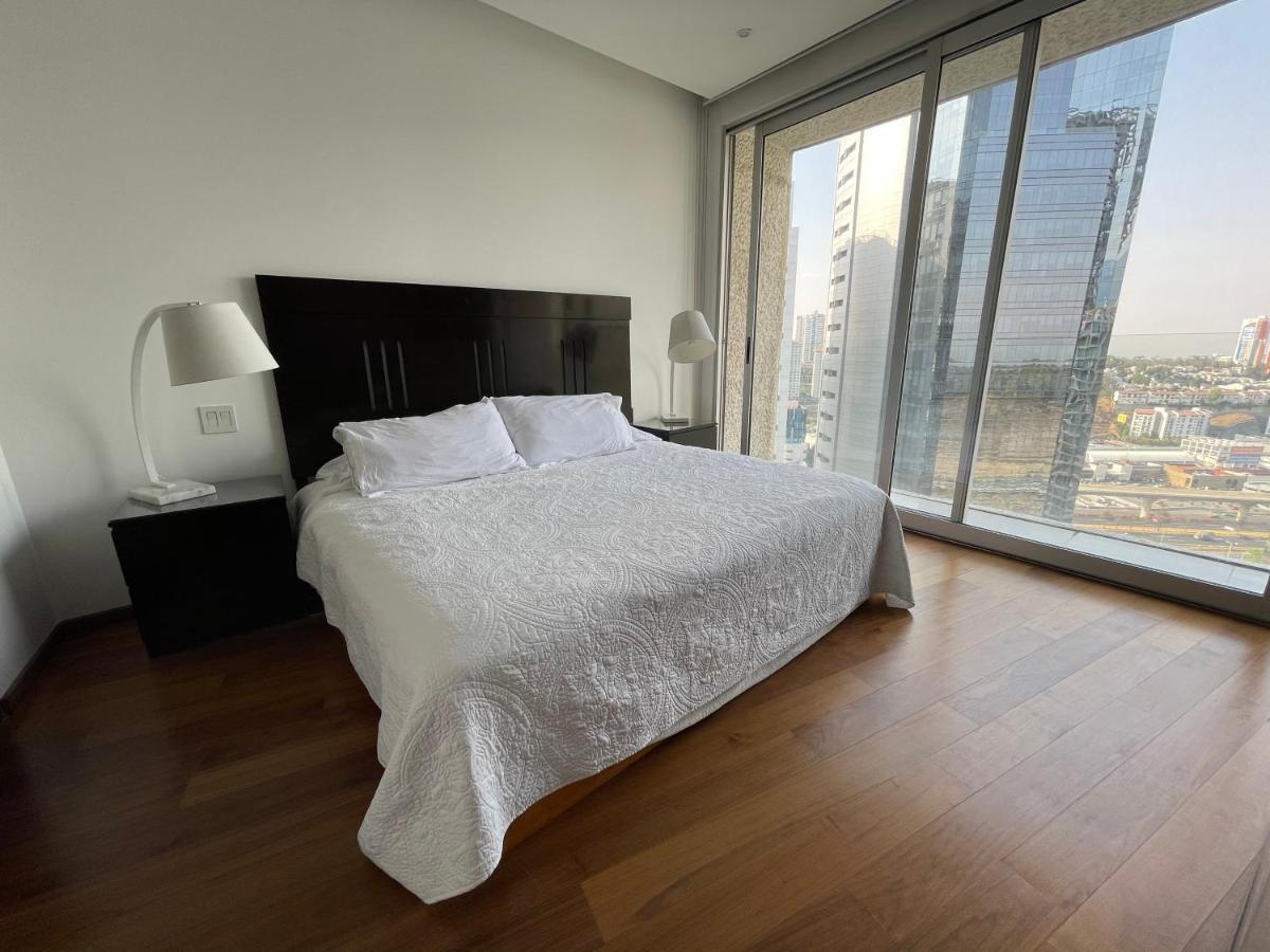 Design By “la Mexicana” Park In Luxury Tower Apartment