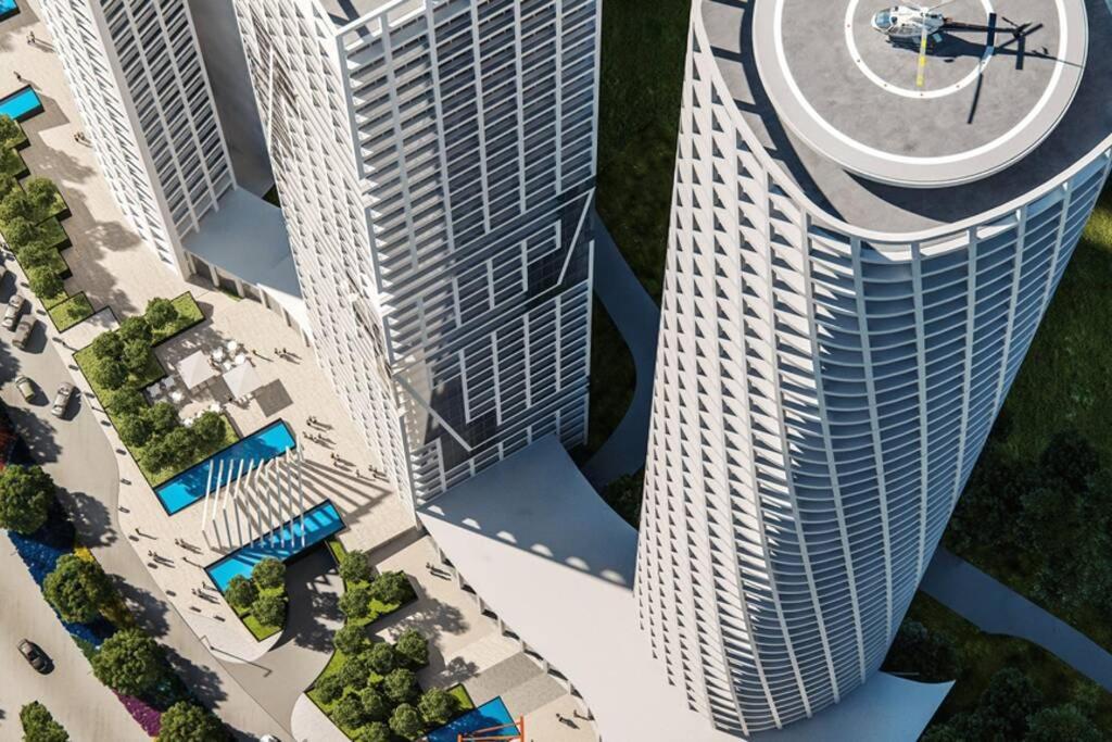 Design By “la Mexicana” Park In Luxury Tower * Mexico City