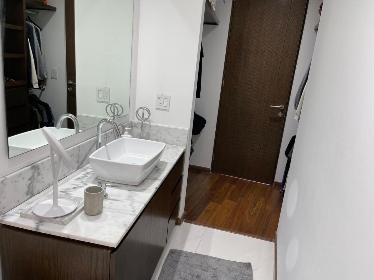 Design By “la Mexicana” Park In Luxury Tower Apartment